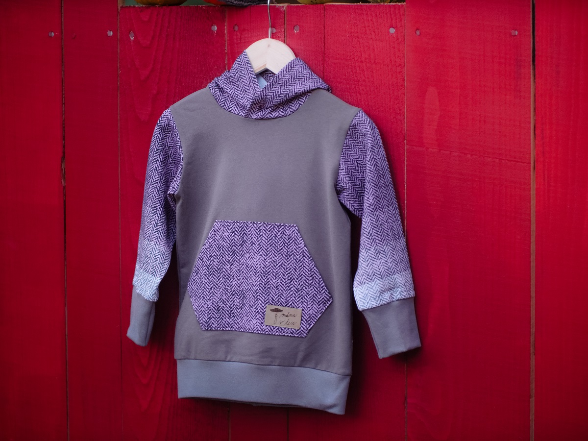 mikina s kapucí taupe máma v lese dětská mikina s kapsou taupe